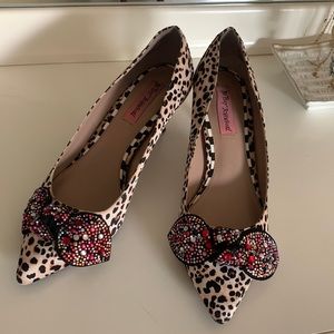 Betsey Johnson Kitten Heels